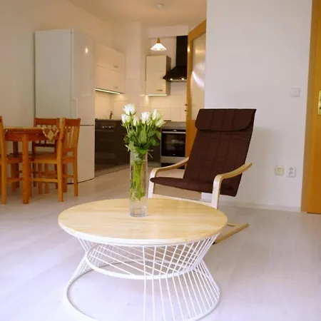 Apartment Golden Prague Exterior photo
